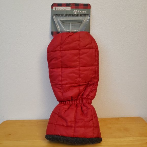 Reward Lodge Quilted Puffer Mitten Ice Scraper - Picture 1 of 5